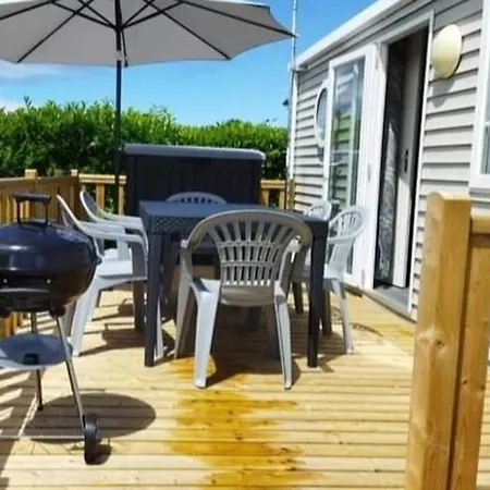 Mobil-home Accueillant, Animaux Ok - 6 Pers. - Api-1-52-2882